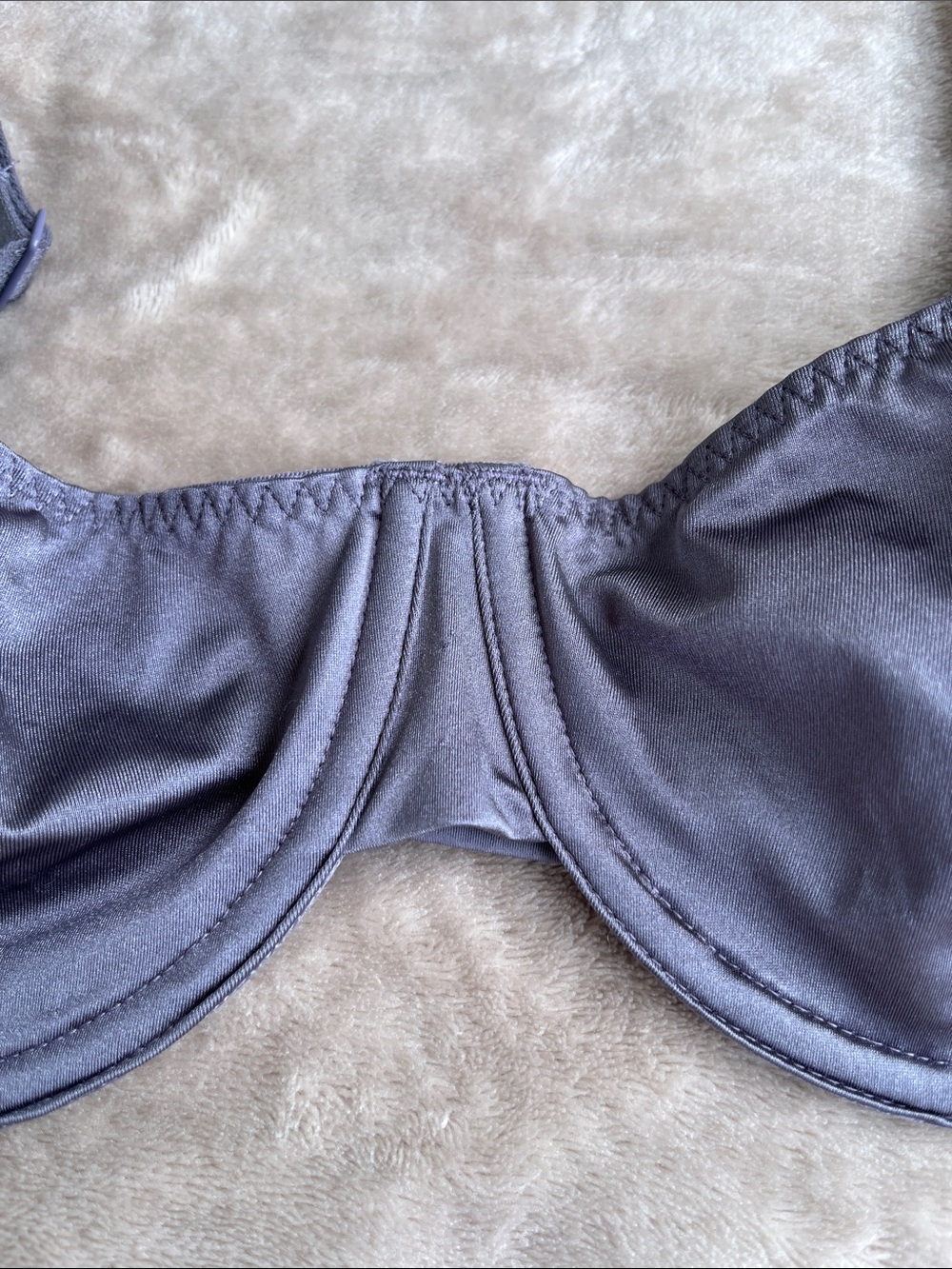 SKIMS Unlined Balconette Bra, Size 36C - Picture 4 of 12